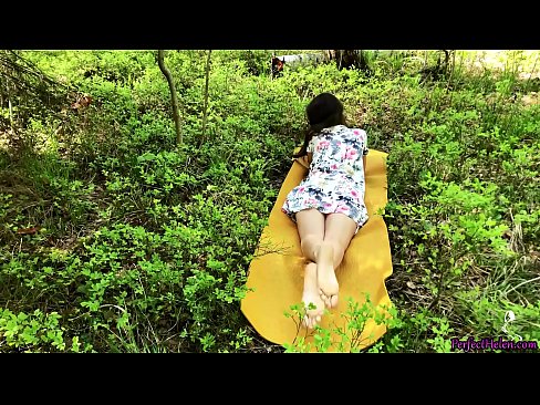 ❤️ Tinder တွင် သူစိမ်းတစ်ယောက်သည် ကျွန်ုပ်၏ Pussy နှင့် Fucks များကို တောထဲ၌ စိတ်အားထက်သန်စွာ အနိုင်ယူသည်။ ❤️ Quality sex my.tuberxxx.ru