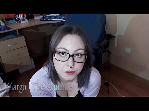 ❤️ မျက်မှန်တပ်ထားသော Sexy ကောင်မလေး Dildo ကို ကင်မရာတွင် နက်ရှိုင်းစွာ စုပ်သည်။ ❤️ Quality sex my.tuberxxx.ru
